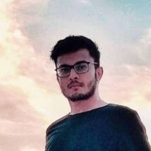 Meet your Posher, Aayush